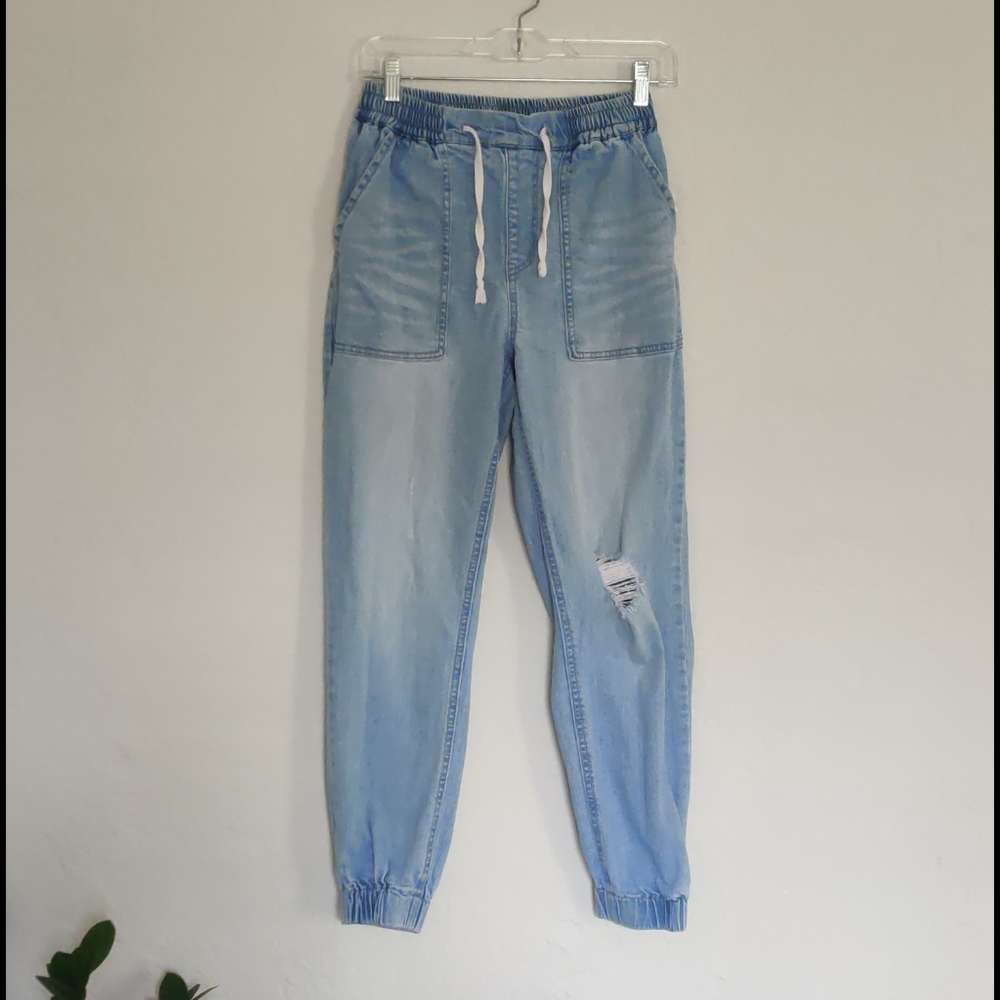 Forever 21 denim joggers size M